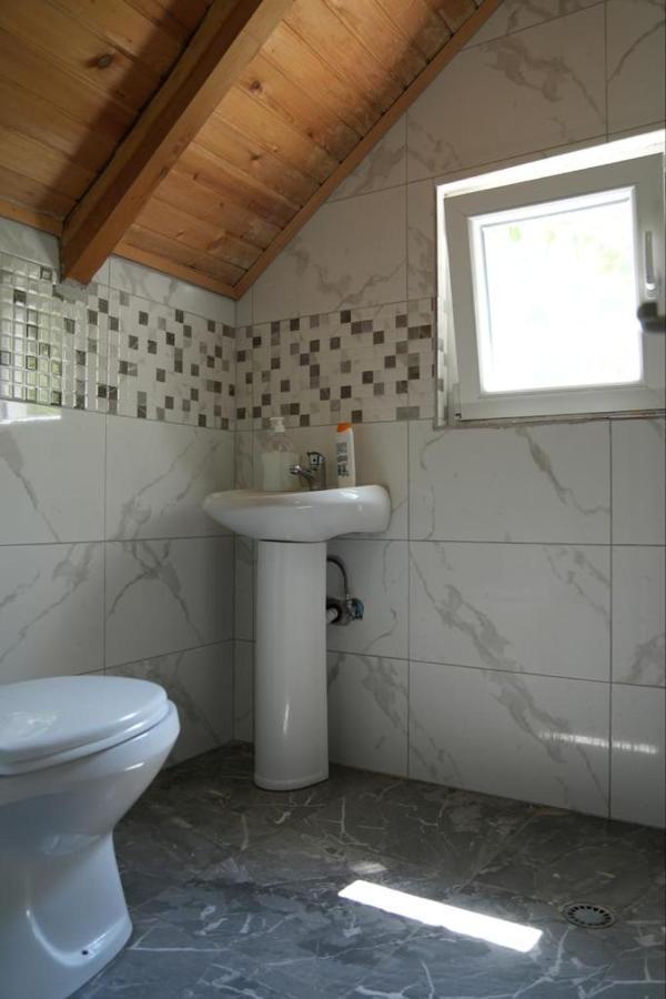 Guesthouse Skender Selimaj Valbone Exterior foto