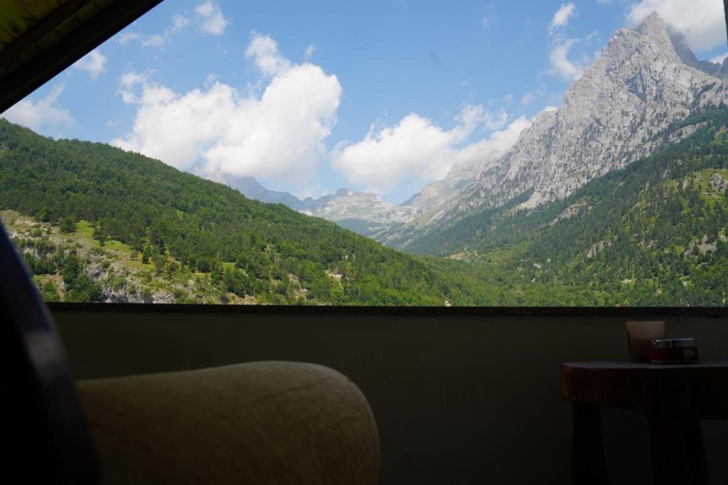 Guesthouse Skender Selimaj Valbone Exterior foto